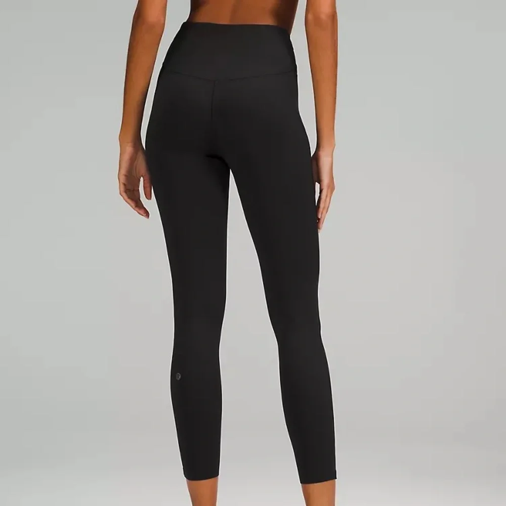 NWT Lululemon Base Pace High-Rise Running Tight - Picture 3 of 6